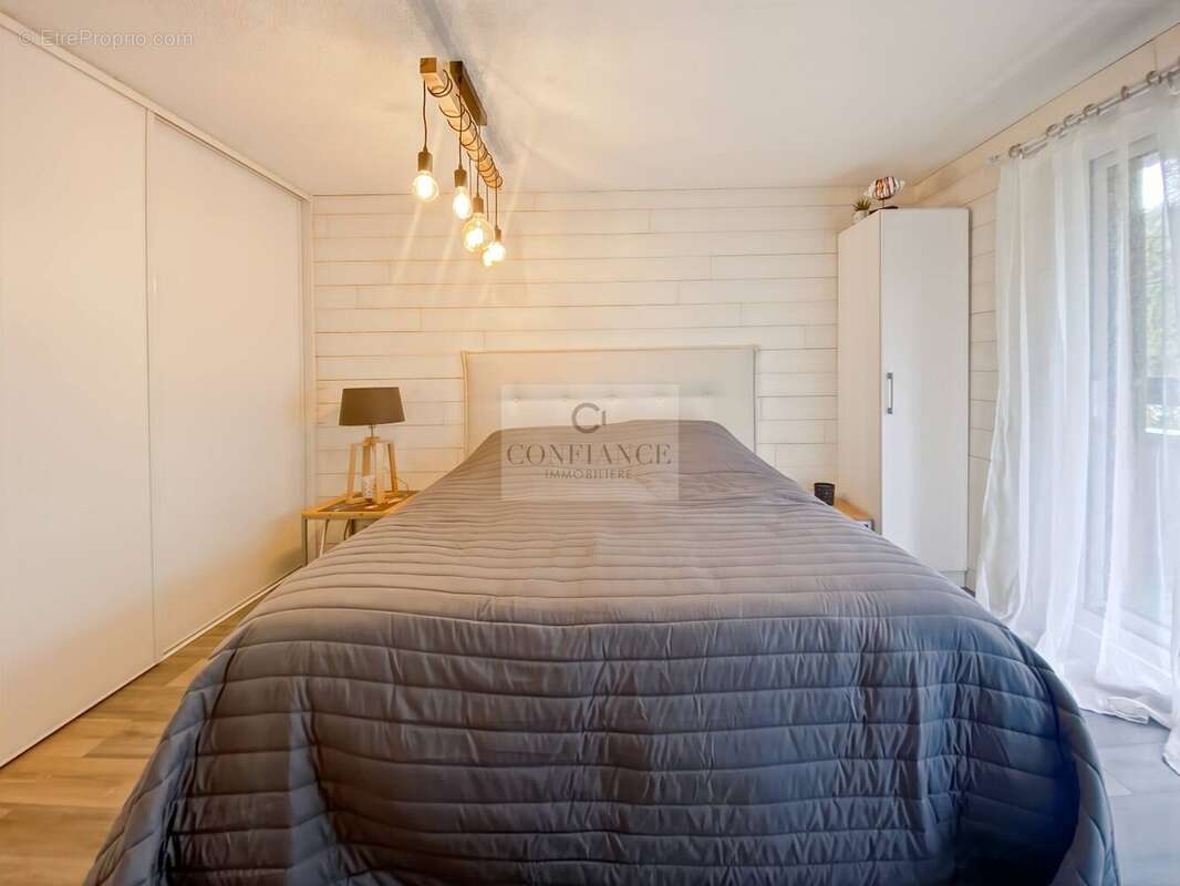 Appartement à SAINT-ETIENNE-DE-TINEE