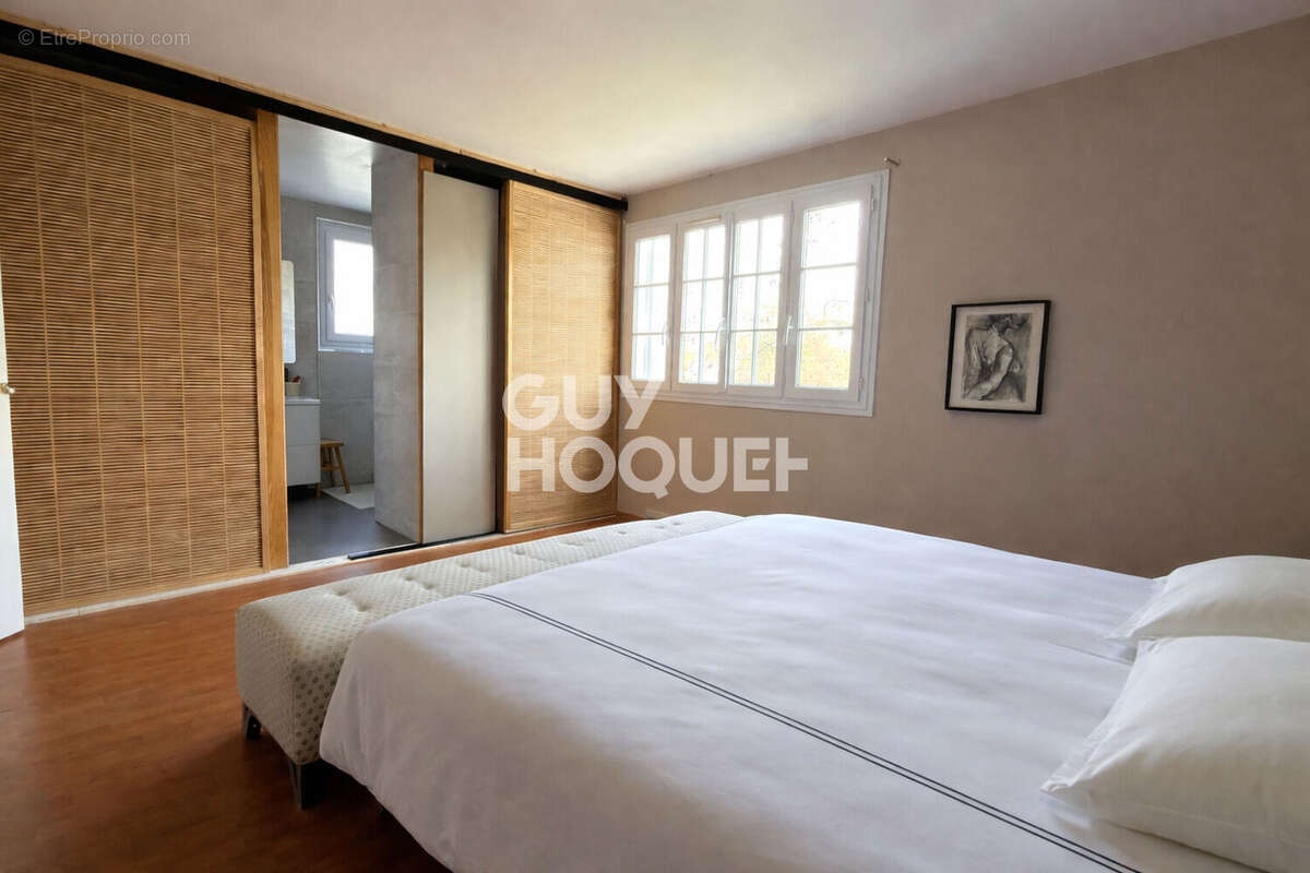 Maison à MENNECY