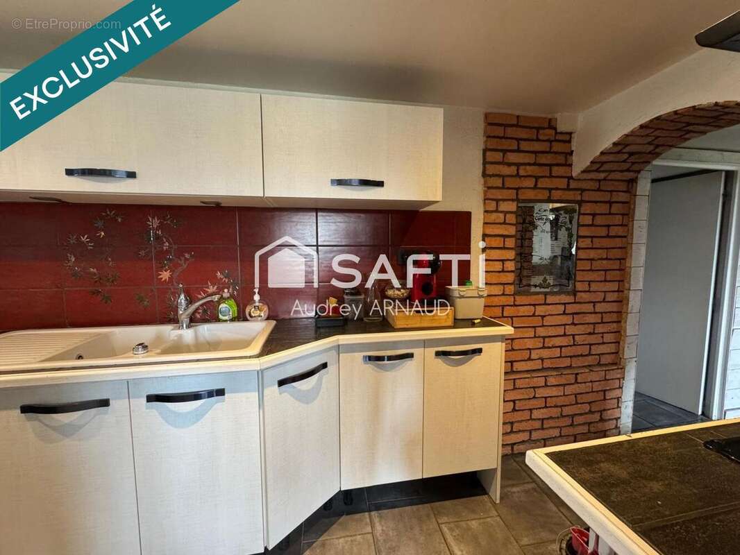 Maison 160 m² à Villosanges  - photo 6