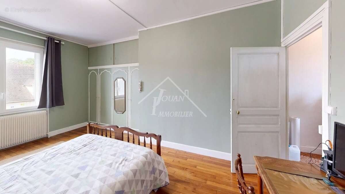 Maison à BOURBON-L'ARCHAMBAULT