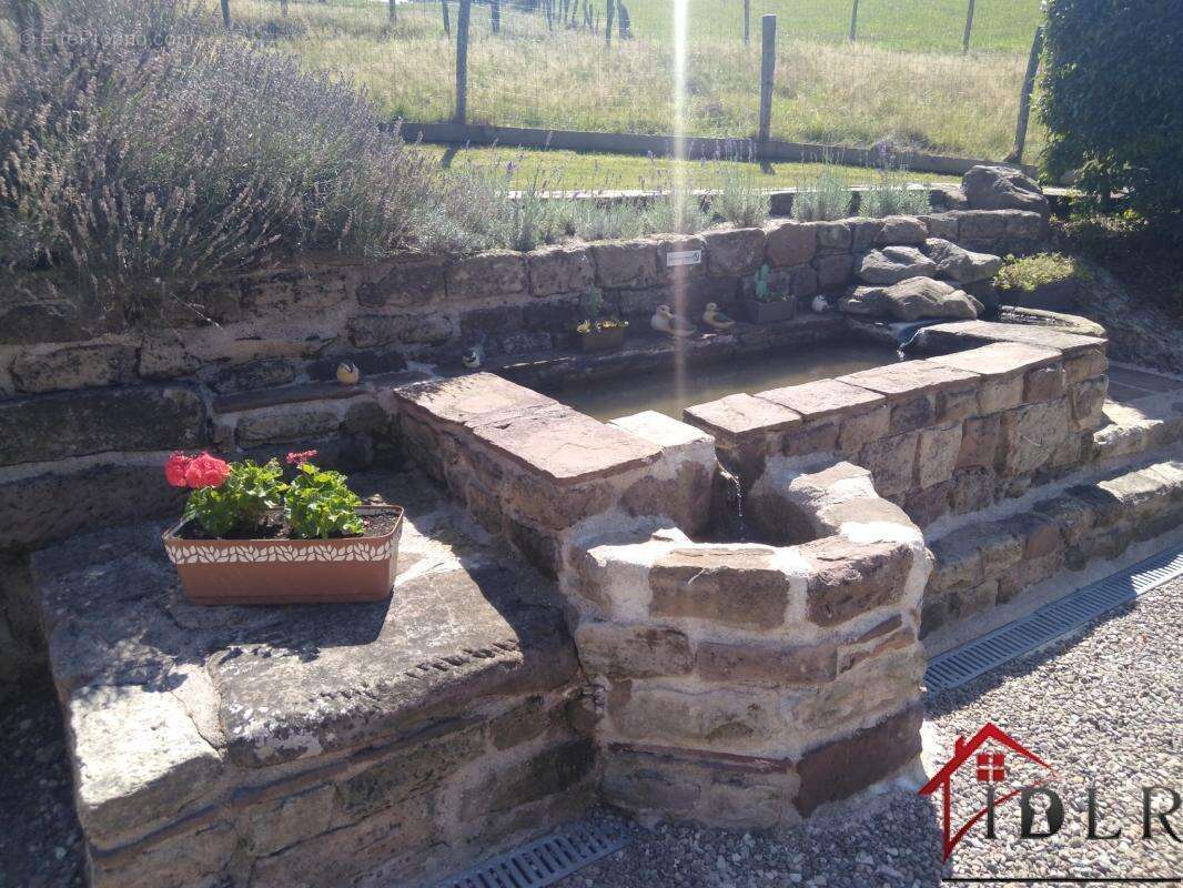 Maison à FOUGEROLLES