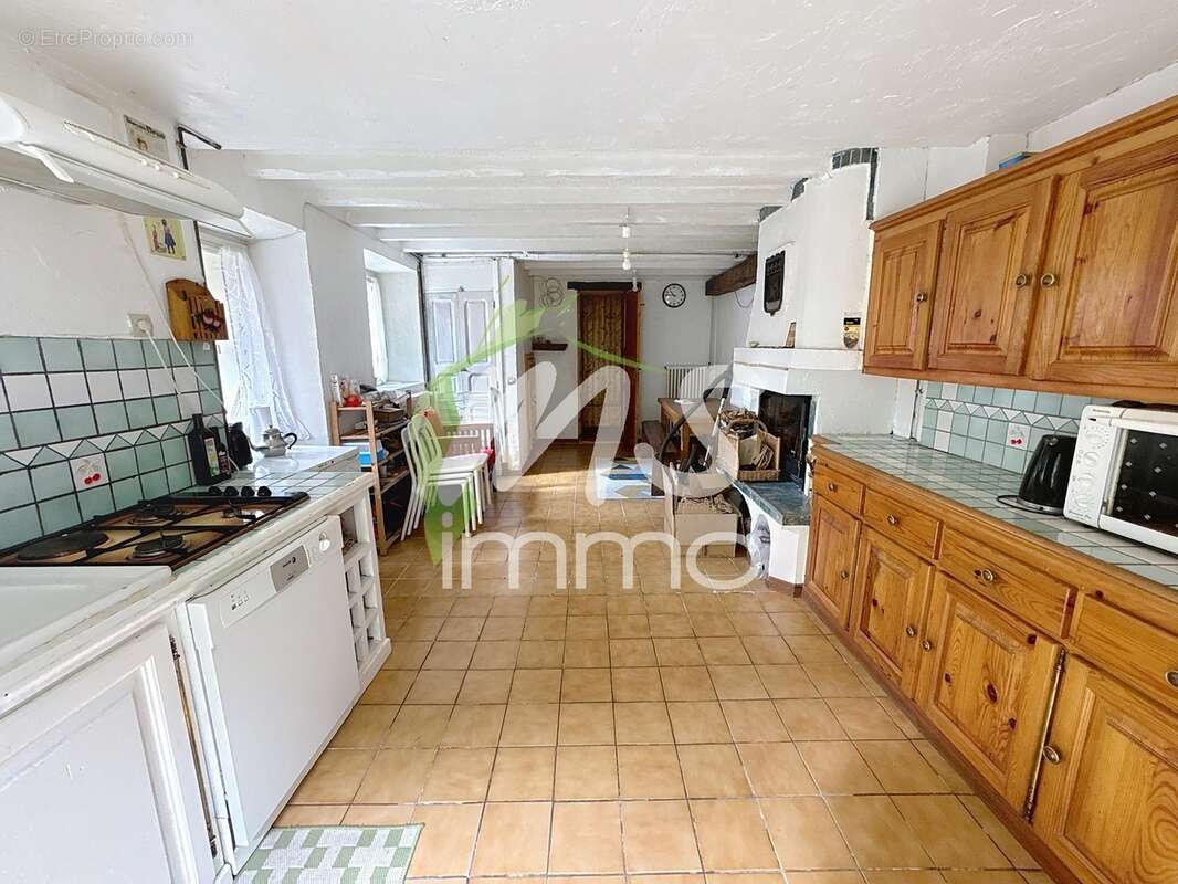 Maison à VILLAR-LOUBIERE