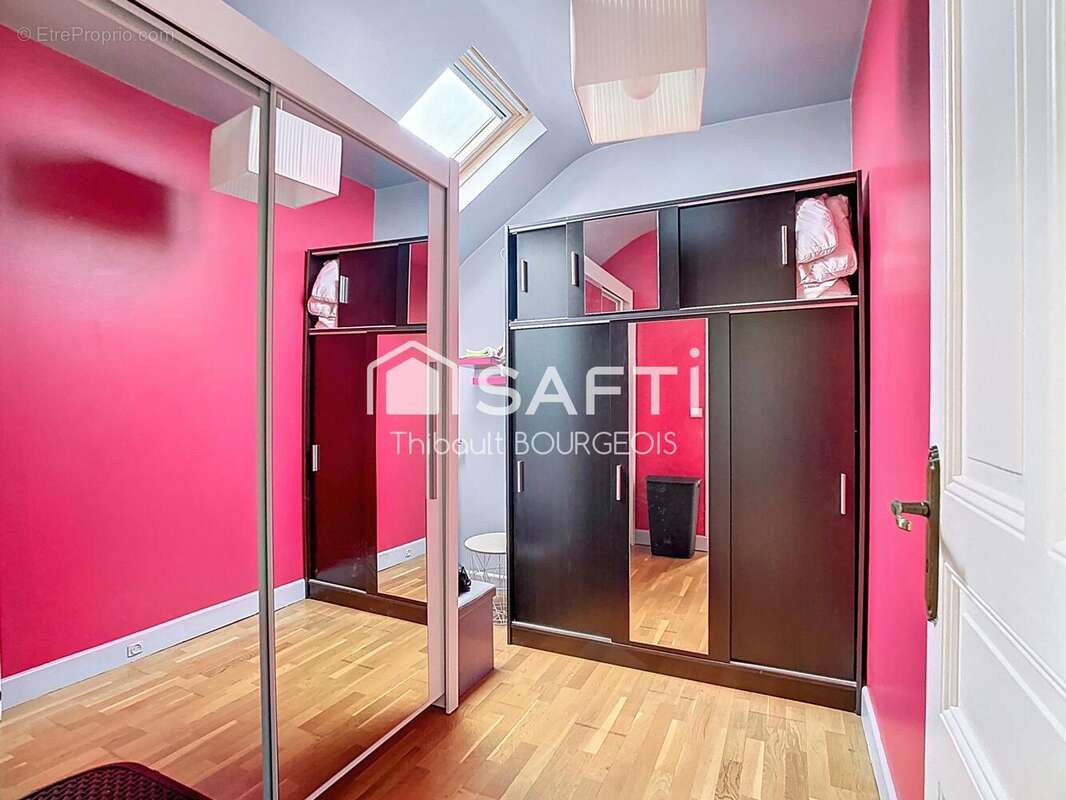 Photo 5 - Maison à VILLEMOMBLE