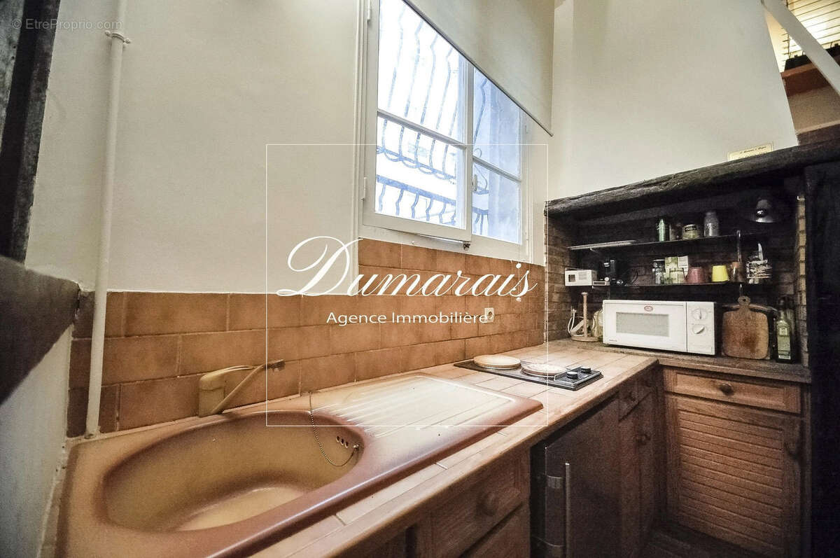 Appartement à PARIS-4E