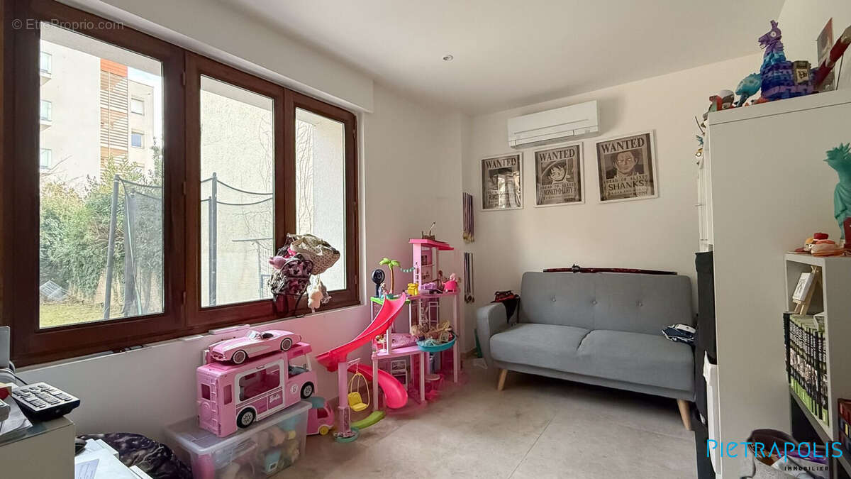 Maison à VILLEURBANNE