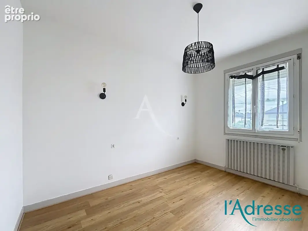 Maison Laval - photo 6