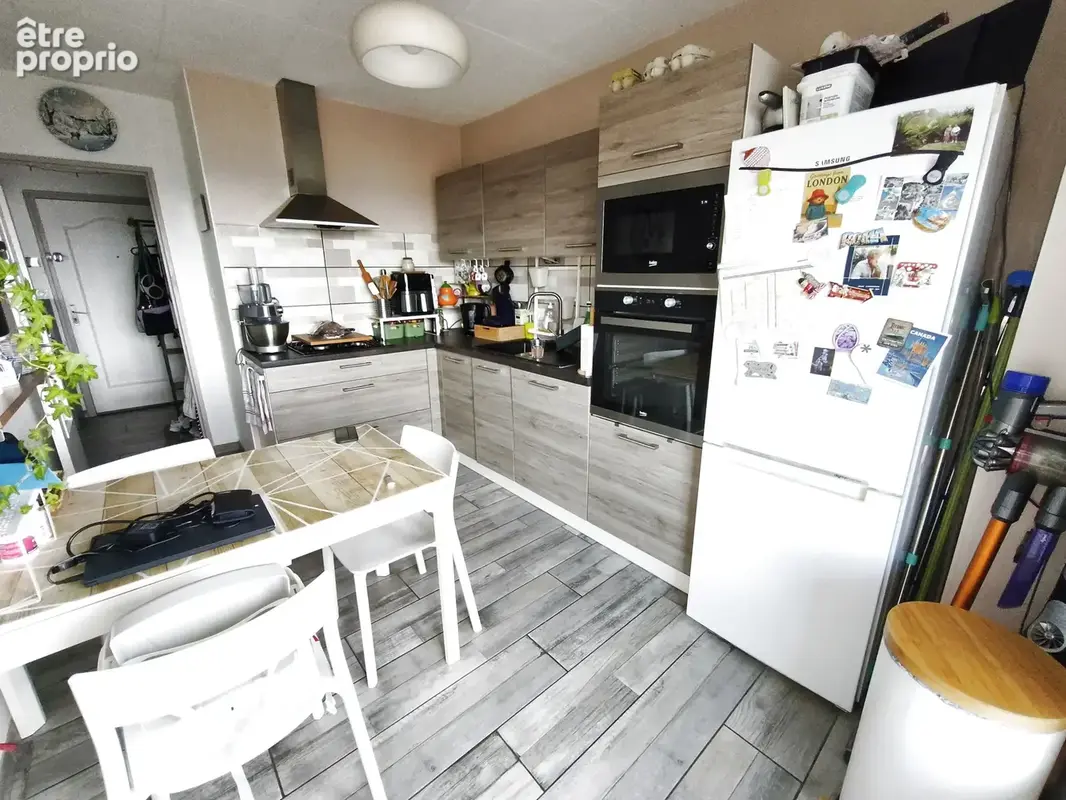 À vendre   f3 de 81,11 m2 avec garage et cave à la ricamarie 42150 - photo 3