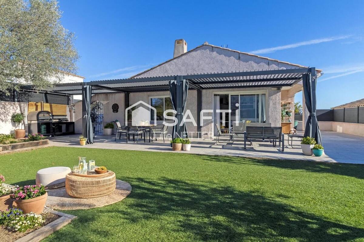 Photo 1 - Maison à ROQUEBRUNE-SUR-ARGENS