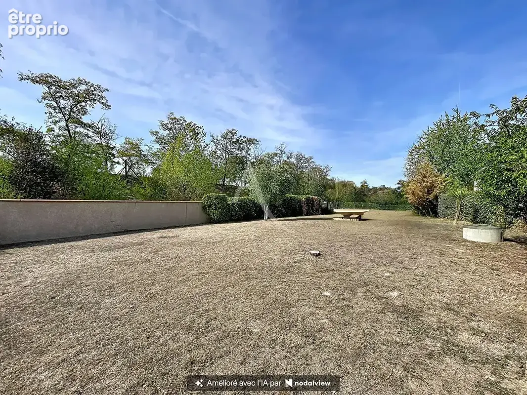 Photo Terrain à Aucamville au prix de 125 000€
