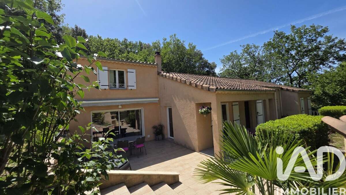 Photo 4 - Maison à ROCHEGUDE