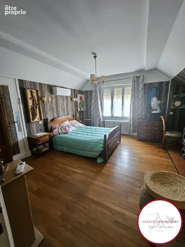 Maison familiale au bord du Canal de Berry, à St Amand Montrond. - photo 8