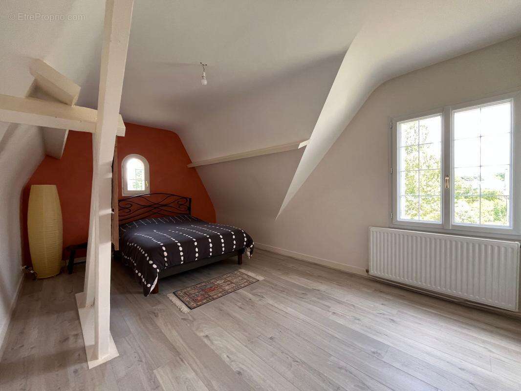 Maison à SAINT-DENIS-EN-VAL