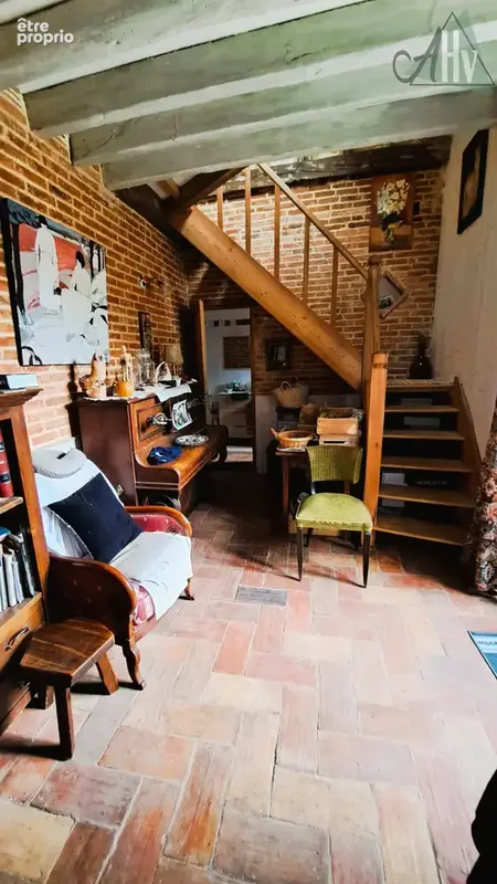 PROCHE THORIGNY SUR OREUSE - Longère de 115 m2 avec 3 chambres, grange et jardin. - photo 9