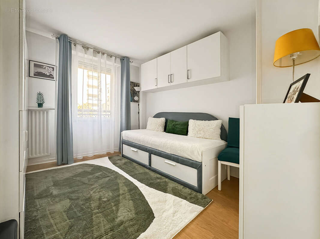 Appartement à ROSNY-SOUS-BOIS