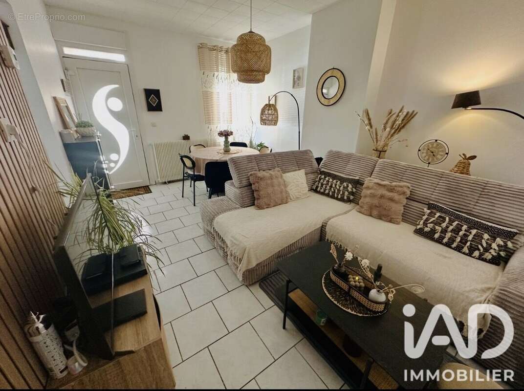 Maison 56 m² à Douai  - photo 2