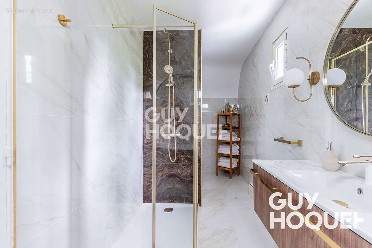 Maison à ATHIS-MONS