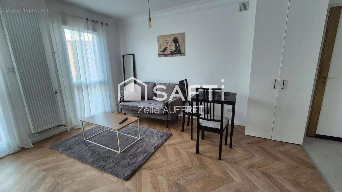 Photo 5 - Appartement à IVRY-SUR-SEINE