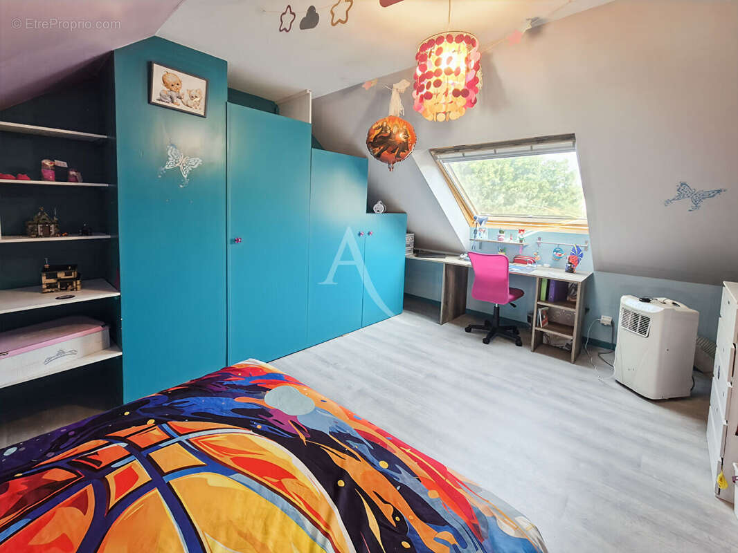 Maison La Jumelliere 6 pièce(s) 125.82 m2 - photo 9