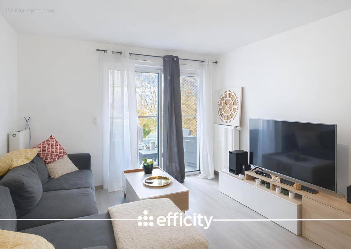 Appartement à SAUTRON