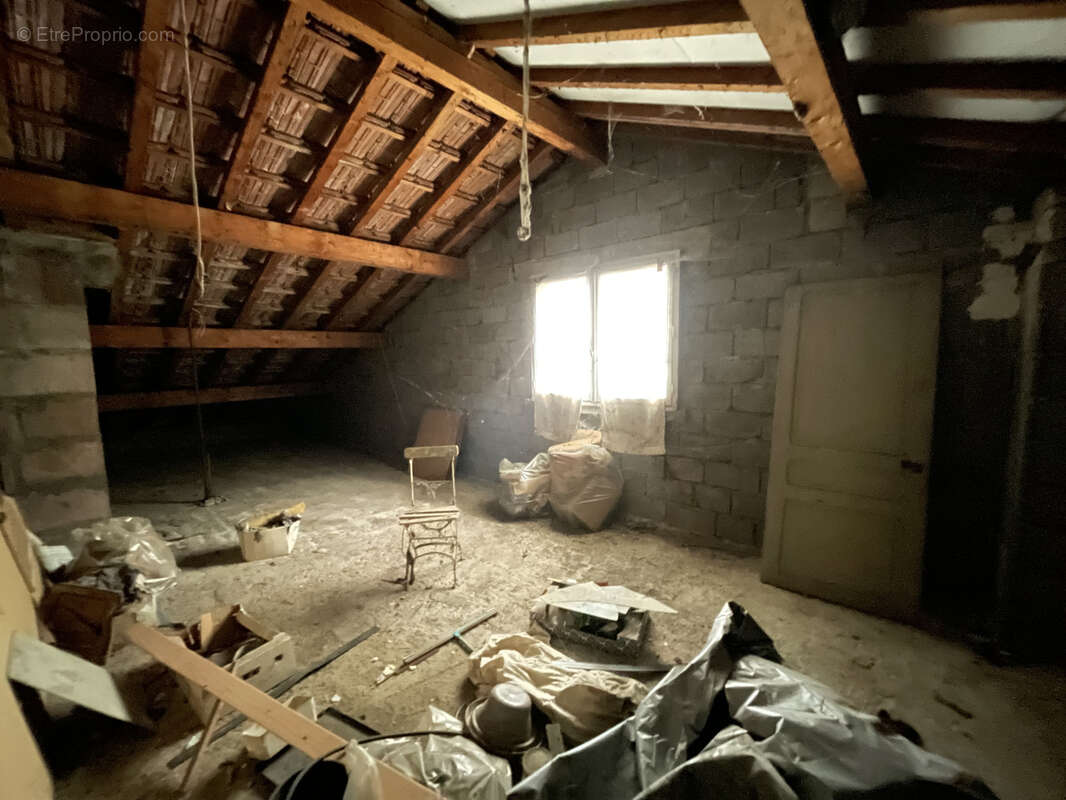 Maison à VELLECHEVREUX-ET-COURBENANS