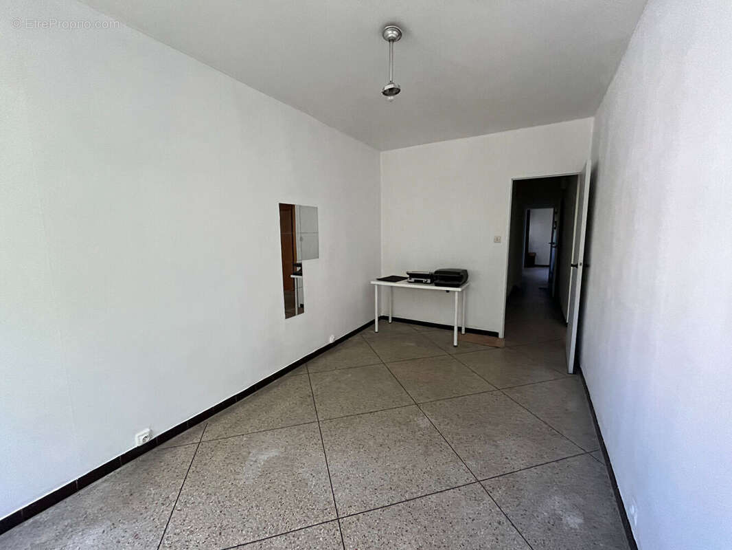 Appartement à MARSEILLE-15E