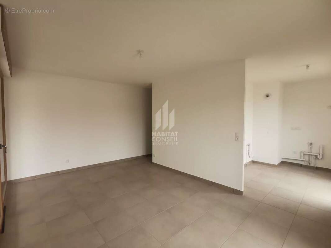 Appartement à LE PONT-DE-CLAIX