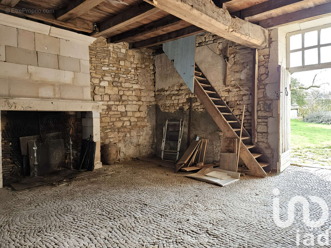 Maison 168 m² à Mouton  - photo 4