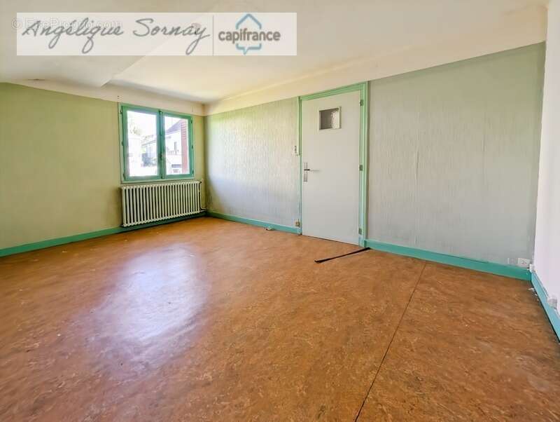 Maison à LONS-LE-SAUNIER