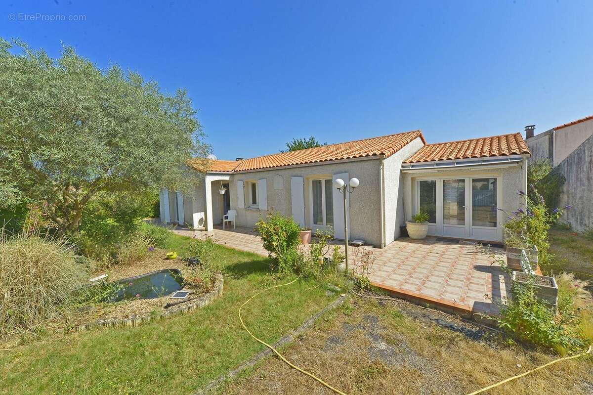 Maison à SAINT-SULPICE-DE-ROYAN