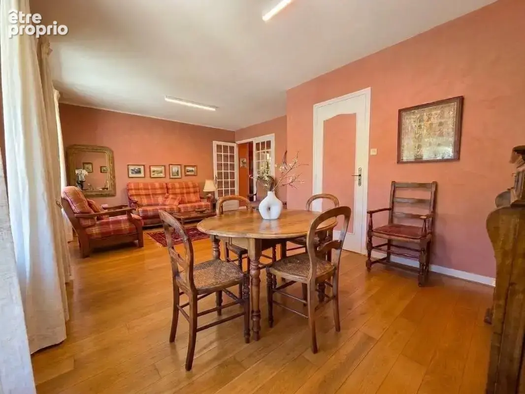 Appartement À Vendre - 67m² - photo 3