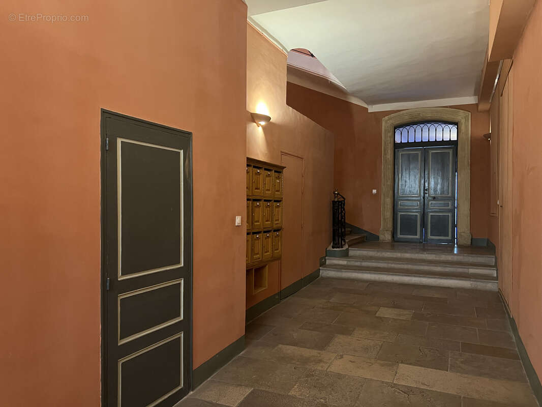 Appartement à AIX-EN-PROVENCE