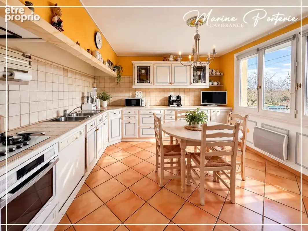 JÉGUN – 153 m² – 4 chambres – jardin – garage – de beaux volumes sur deux niveaux - photo 4