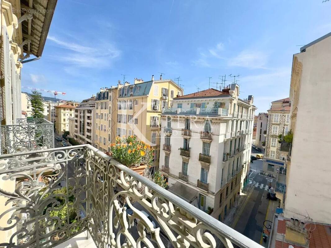 Appartement à NICE