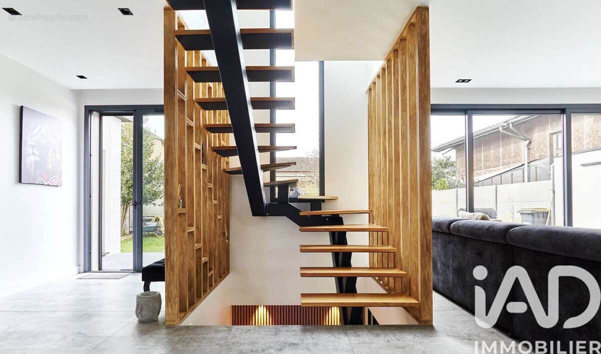 Photo 6 - Maison à HOUILLES