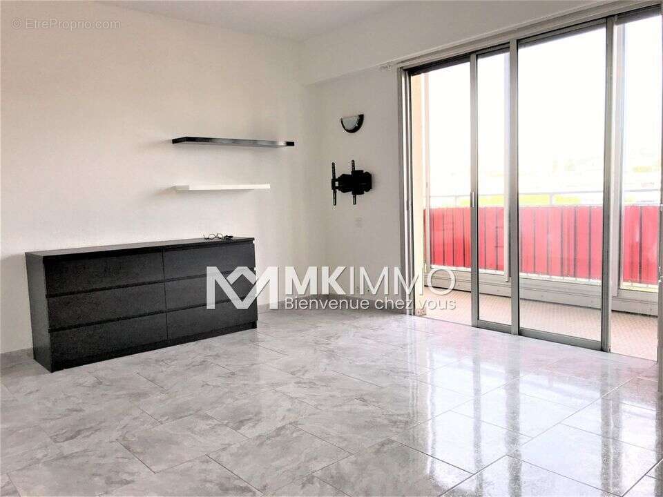 Appartement à CAGNES-SUR-MER