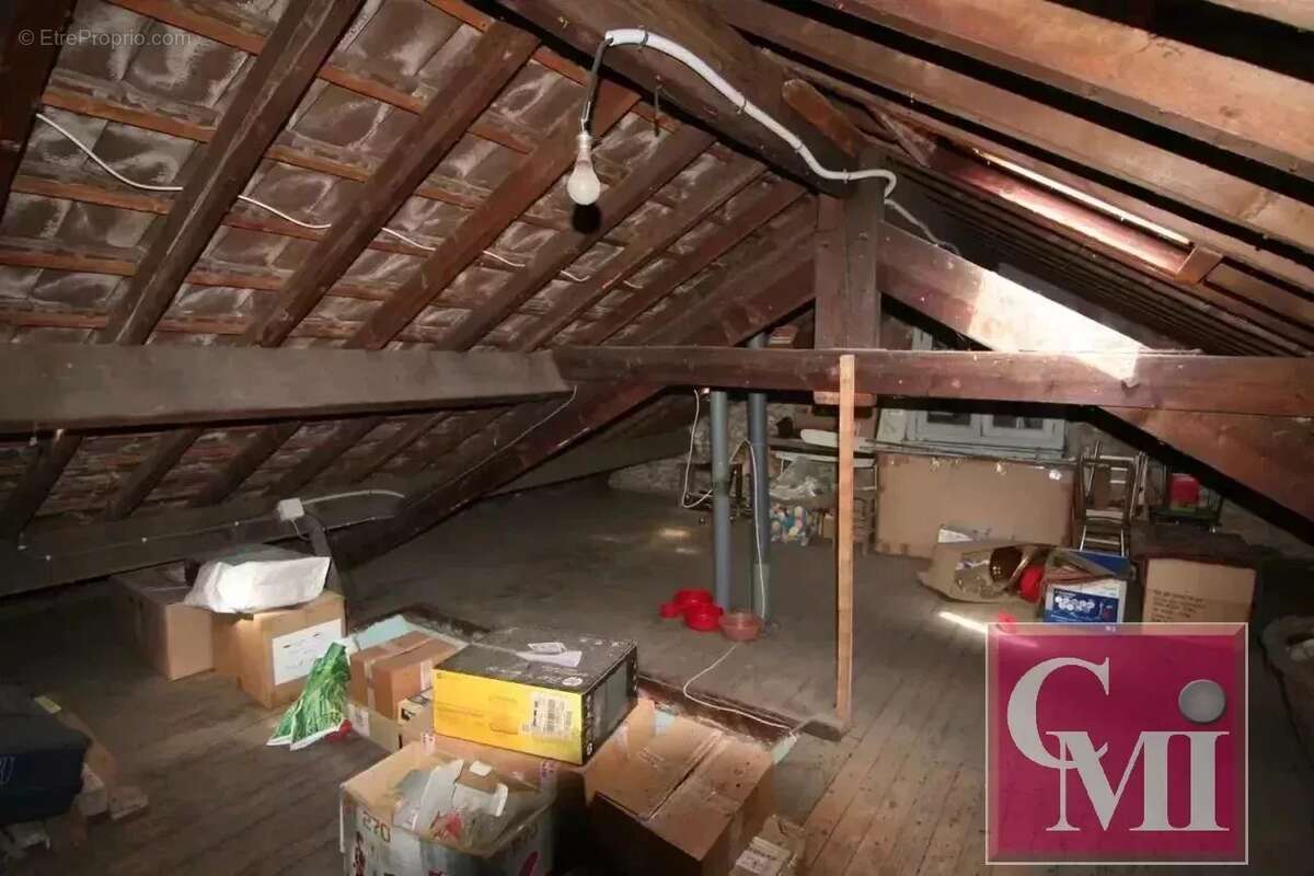 Maison 3 chambres sur 400m2 de terrain (4 appartements type - photo 10