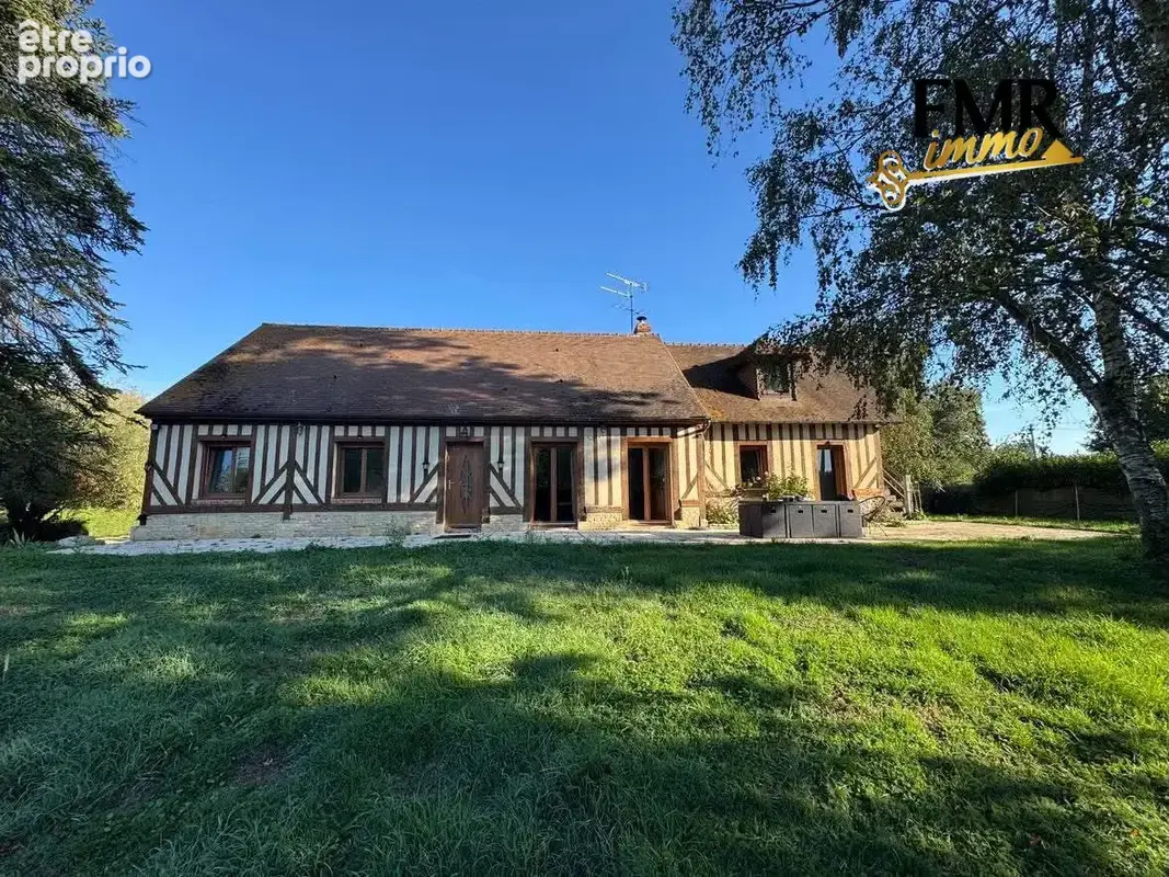 Maison à CASTILLON-EN-AUGE