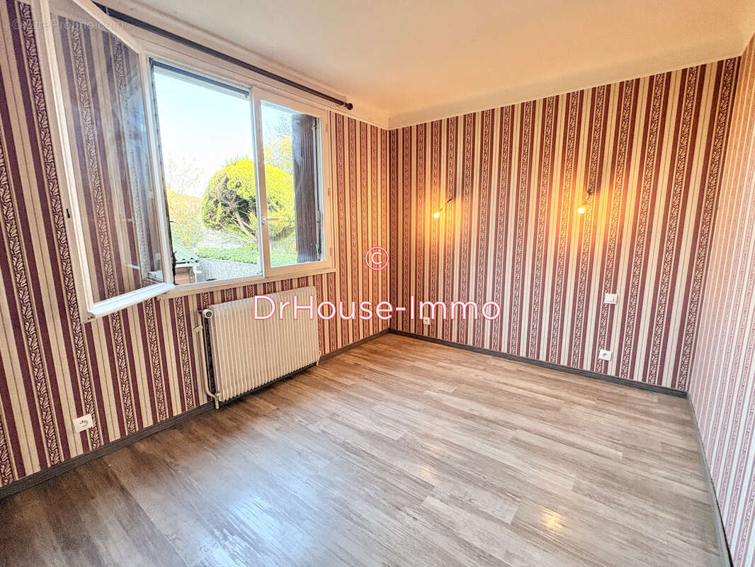 Maison à MANTES-LA-VILLE