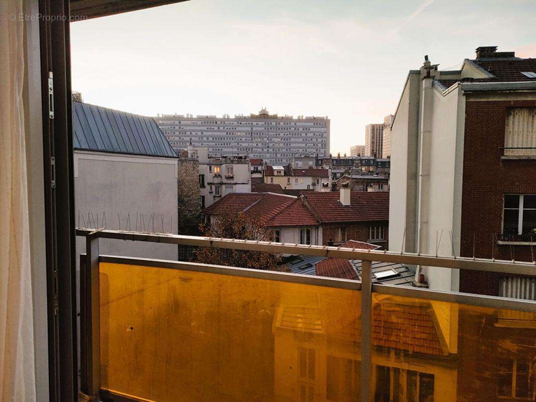 Appartement à PARIS-19E