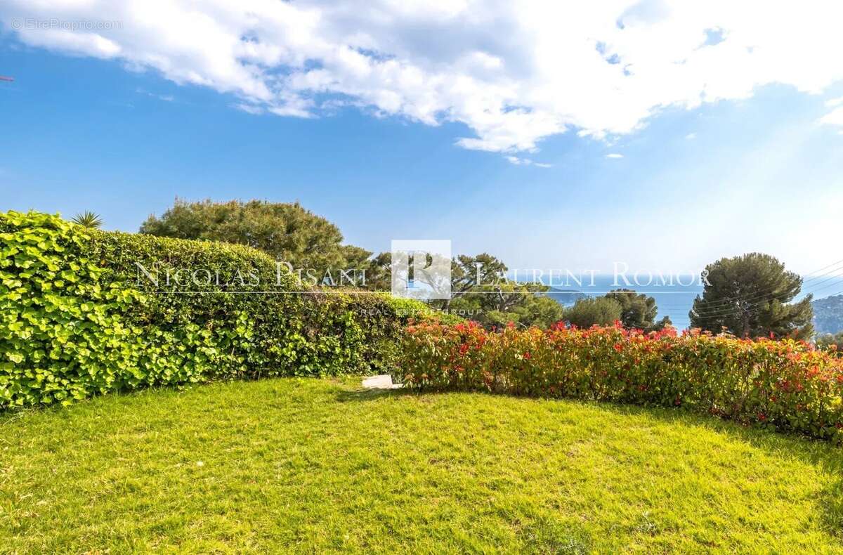 Appartement à VILLEFRANCHE-SUR-MER