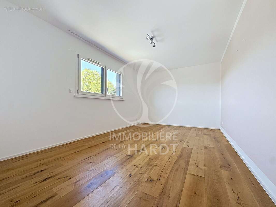 Maison 143 m² à Neuwiller  - photo 7