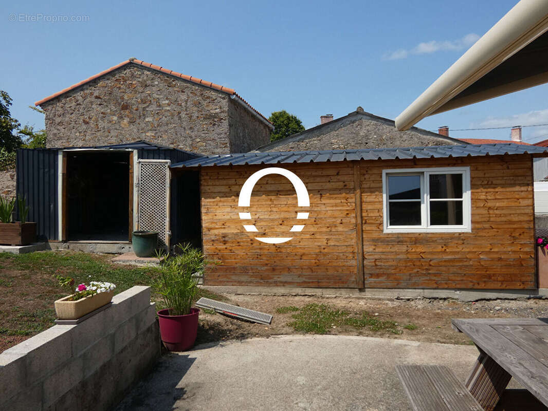Maison à ROUANS