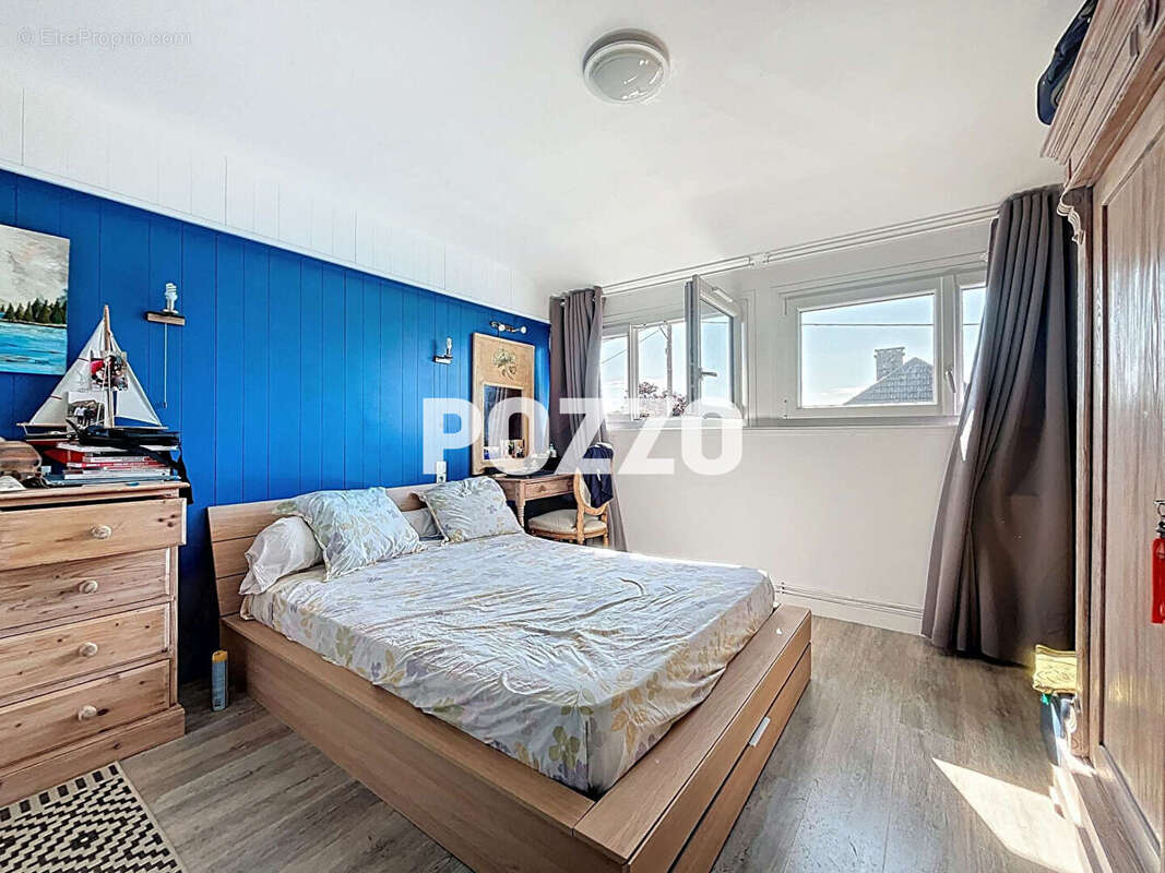 Maison à SAINT-PAIR-SUR-MER