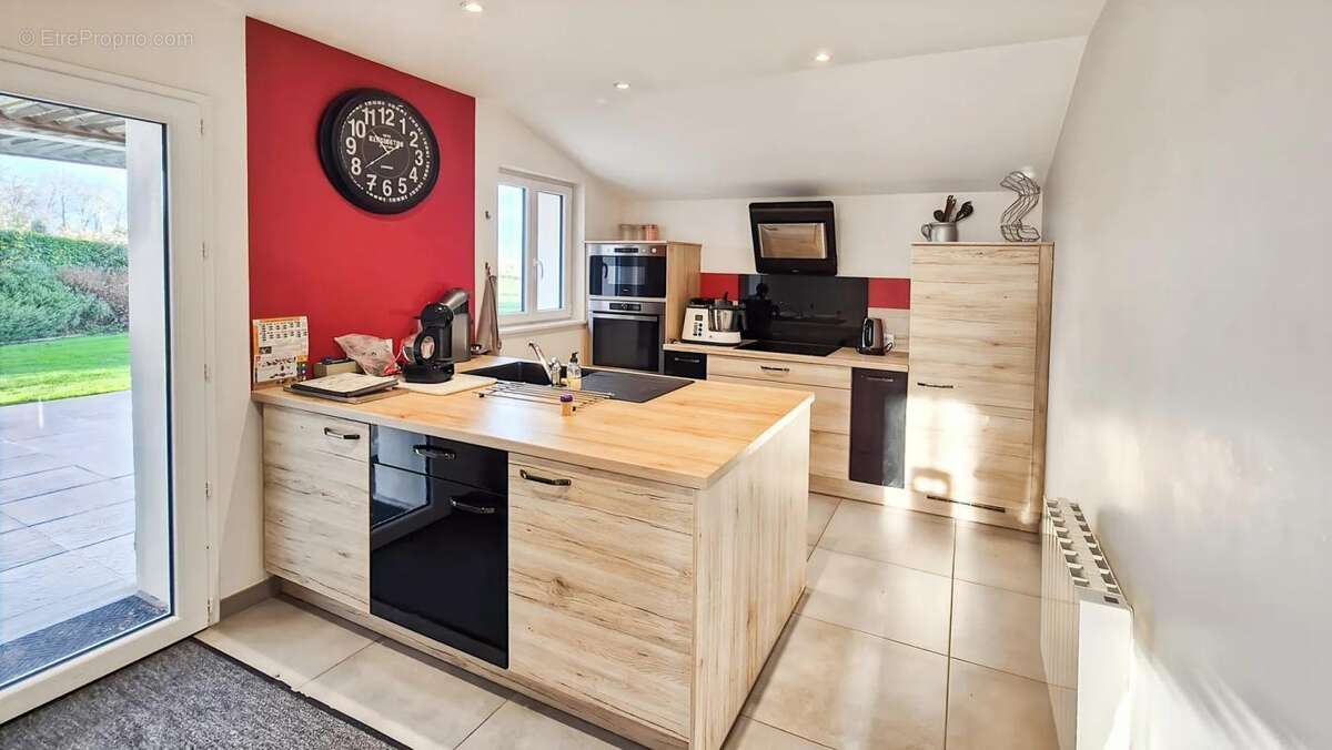 Maison à MERVENT