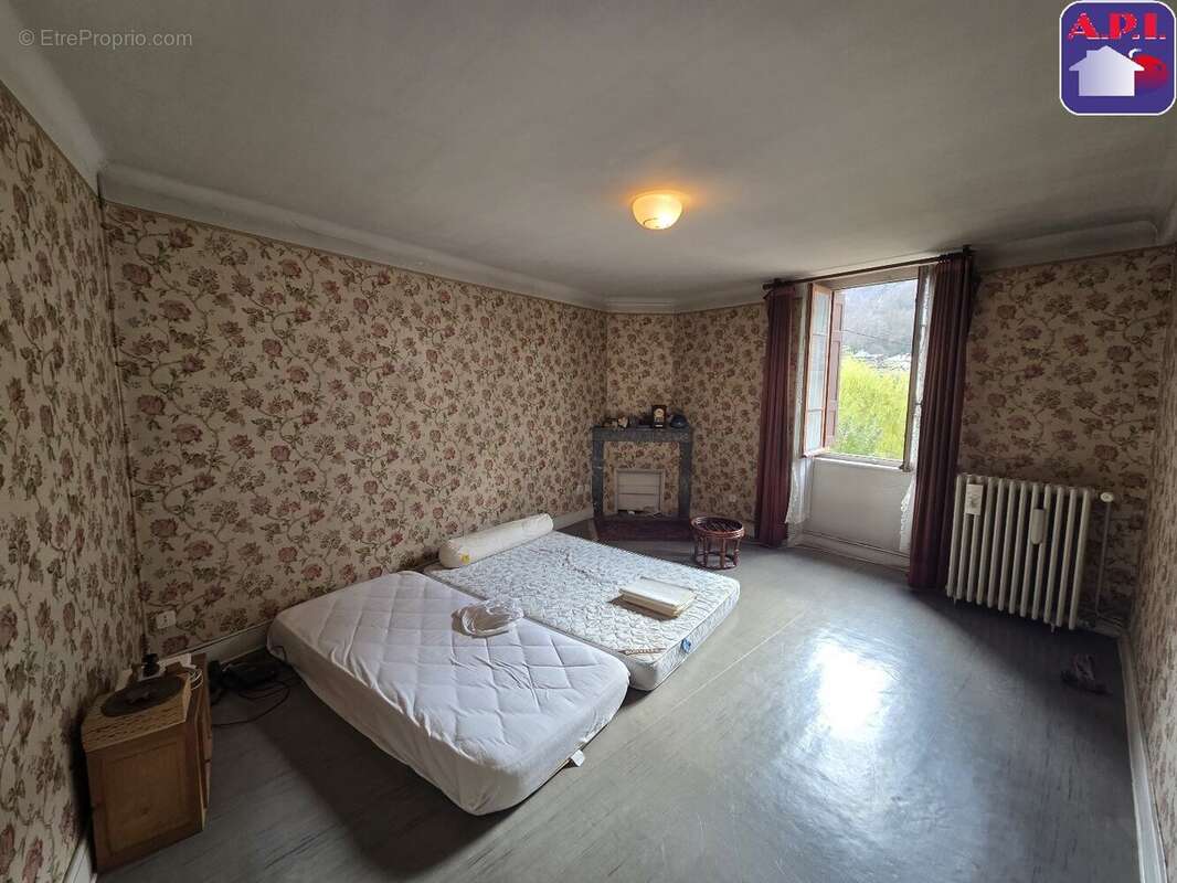 Maison à AX-LES-THERMES