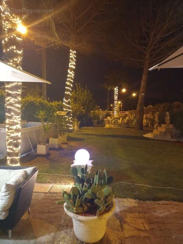 Maison à LAMARQUE-PONTACQ