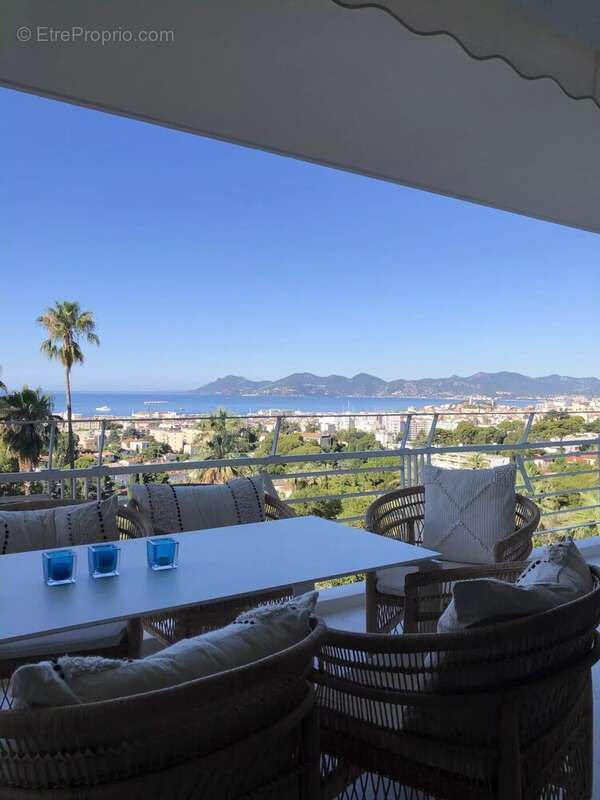 Appartement à CANNES