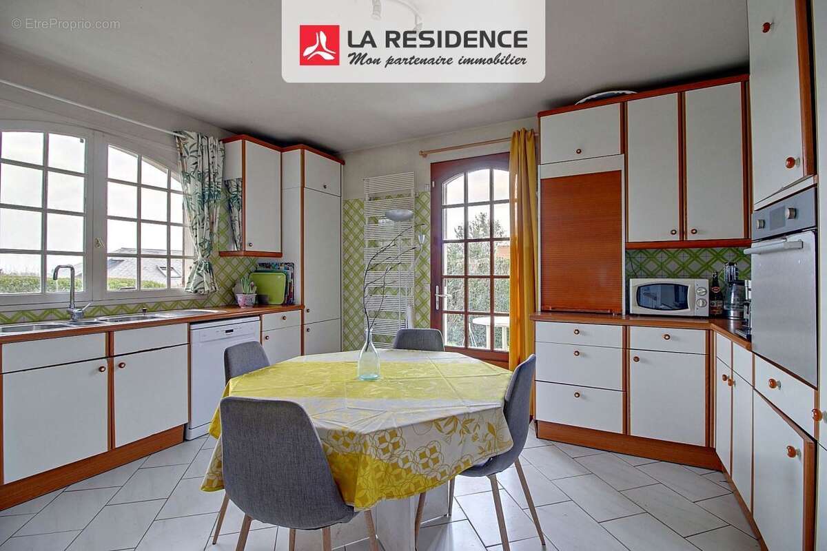 Maison à CHAMBOURCY