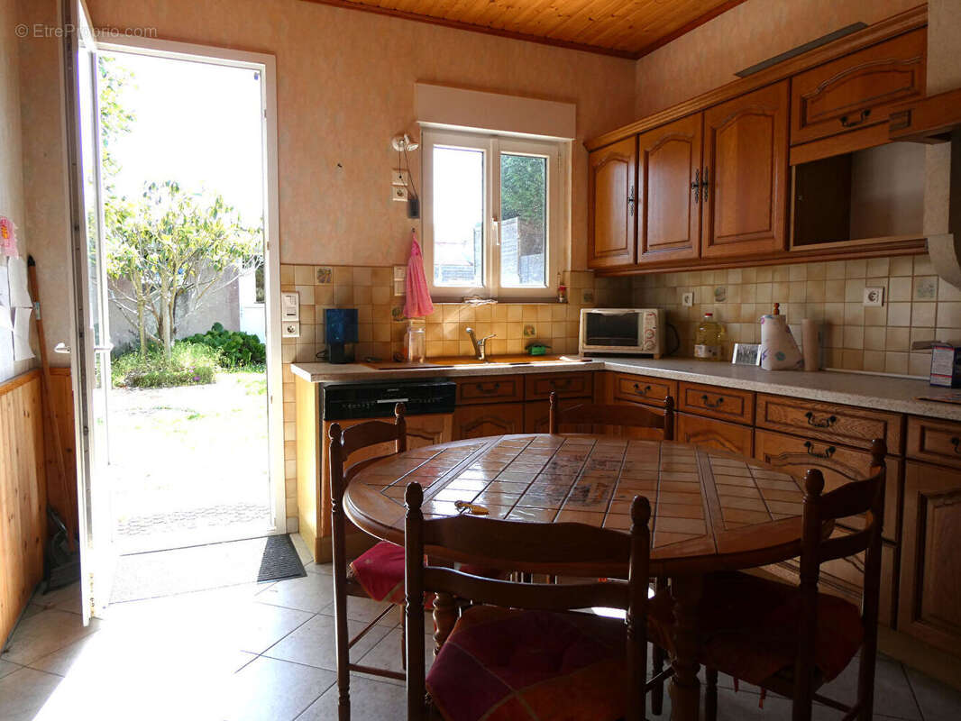Maison à SAINT-MICHEL-CHEF-CHEF