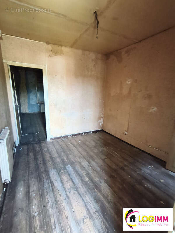 Maison 91 m² à Bruay-Sur-L'escaut  - photo 7